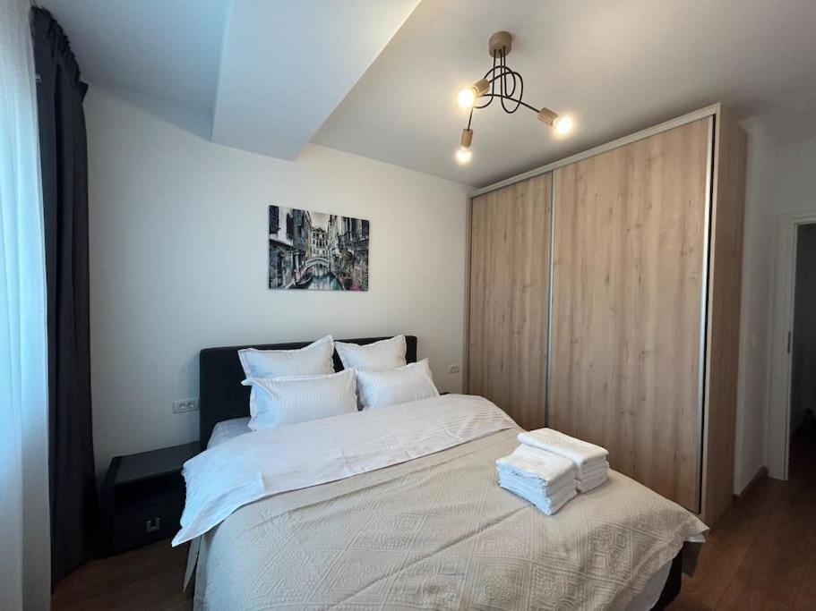 Regie Sunset Apartment Bukarest Kültér fotó